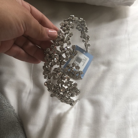 Bridal Rhinestone Headband - Picture 3 of 6